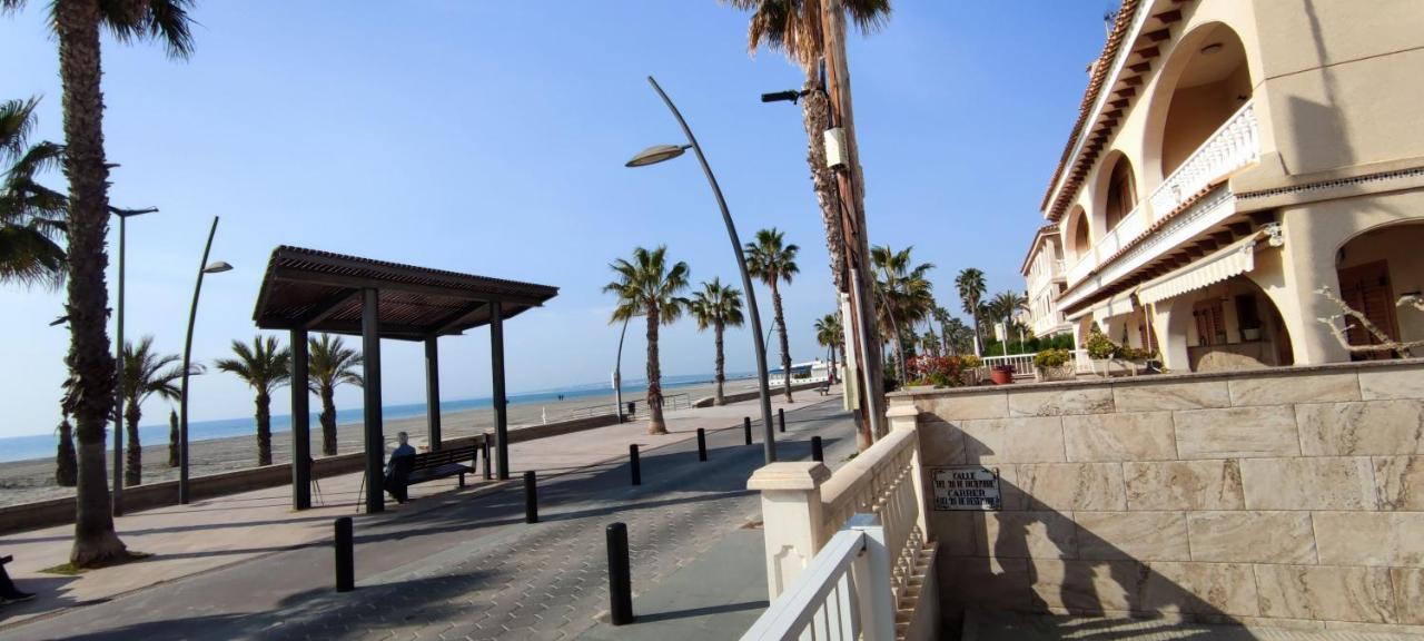 Beach Breeze Townhouse By The Beach Santa Pola Kültér fotó