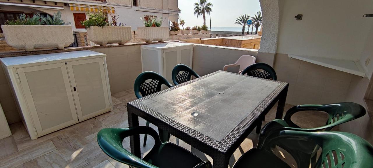 Beach Breeze Townhouse By The Beach Santa Pola Kültér fotó